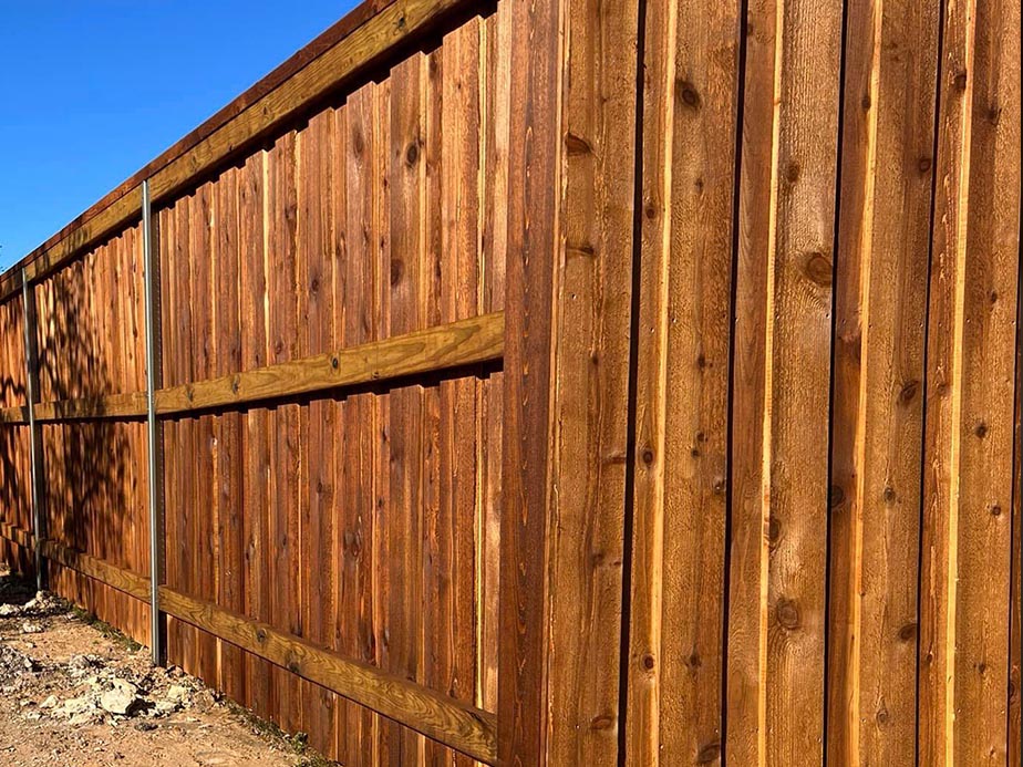  Fence staining company in San Antonio Texas