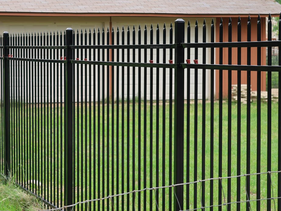 Aluminum decorative fencing in San Antonio Texas