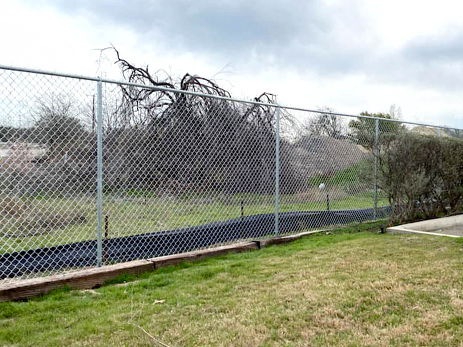Chain Link boundary fencing in San Antonio Texas