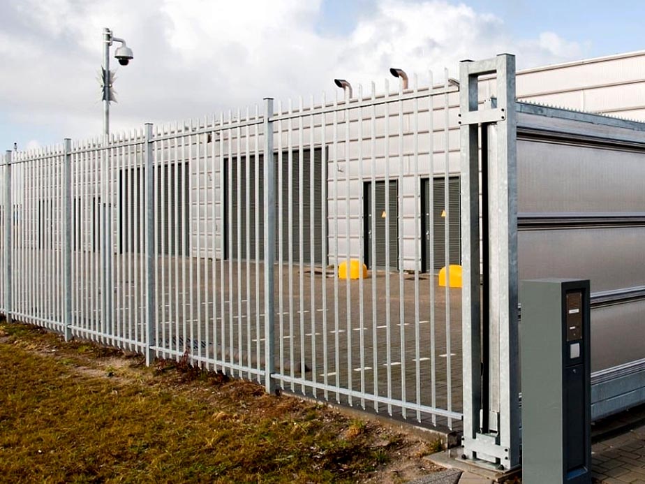 Commercial Aluminum Fence Contractor in San Antonio Texas