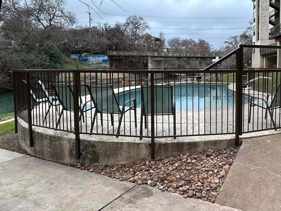 Shavano Park Texas residential and commercial fencing